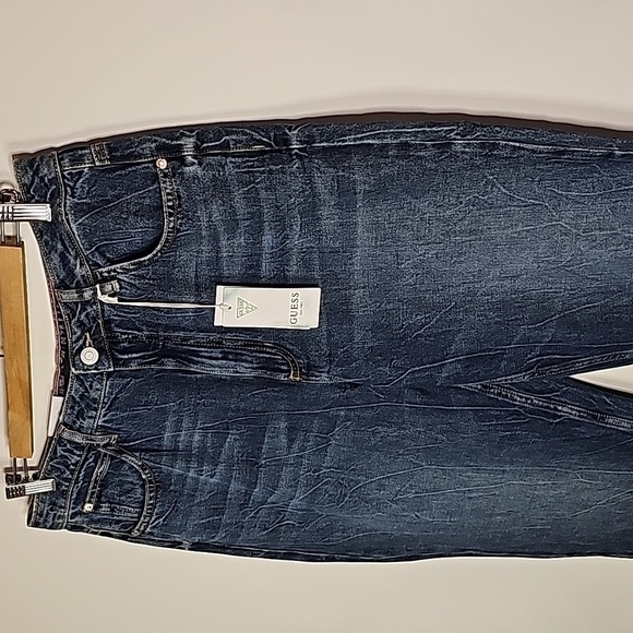 Guess 32x27 new with tags mom jeans - Picture 2 of 7